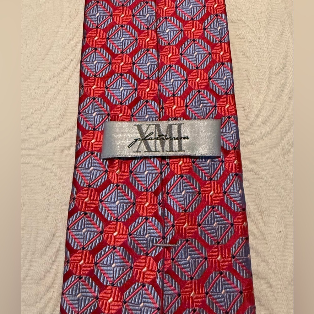 XMI PLATINUM - Made in USA - 100% Silk Tie - Men's